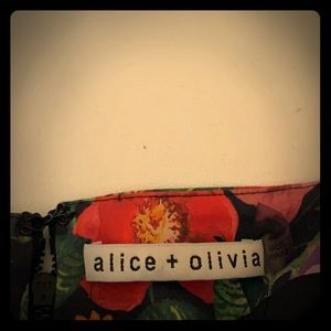 Alice and Olivia flowered pattern size 6 skirt